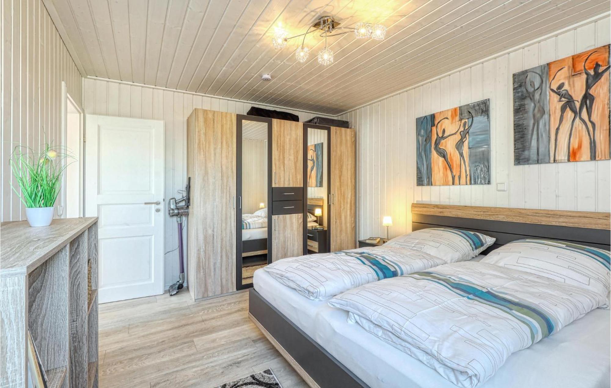 2 Bedroom Nice Home In Zerpenschleuse ภายนอก รูปภาพ