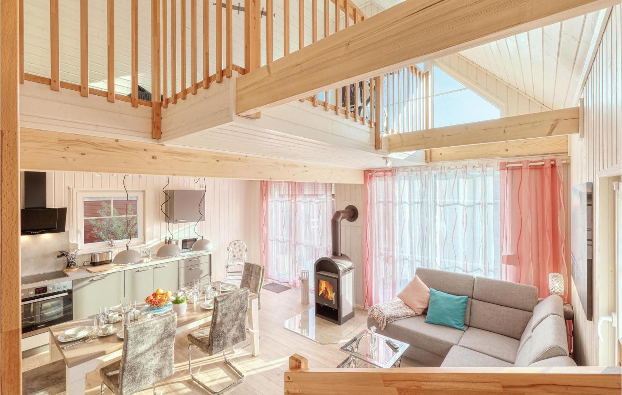 2 Bedroom Nice Home In Zerpenschleuse ภายนอก รูปภาพ